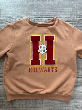 H&M x Harry Potter Hogwarts Kids Sweatshirt - Tan with Red Velvet H - Size 8-10